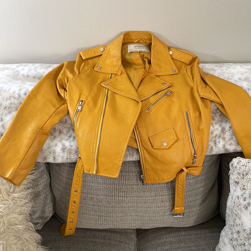 Zara Spring 2016 Jacket - Picture 2 of 3